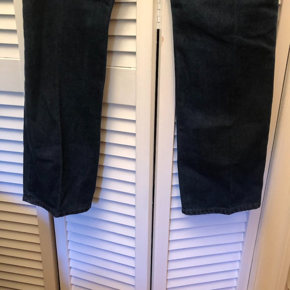 Diesel men lightly distressed jeans, fly buttons, 30 - Picture 9 of 11